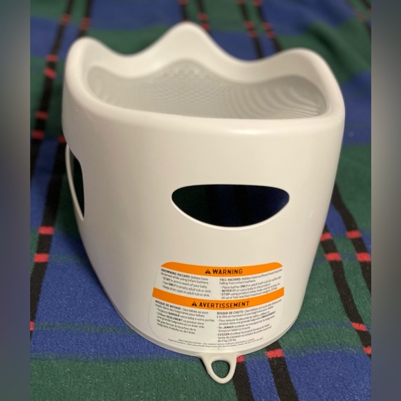 Angelcare Baby Bath Tub Support in Gray - Picture 6 of 7